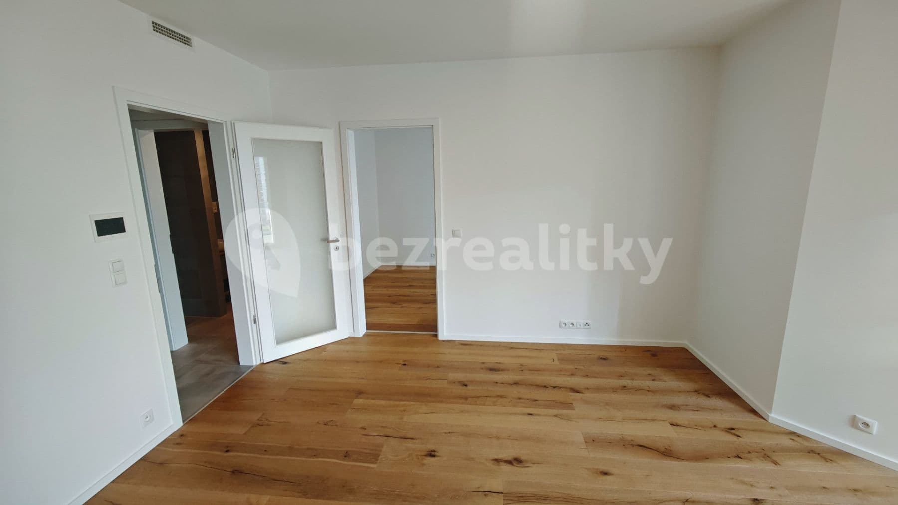 Prenájom bytu 2-izbový 55 m², Hagiborská, Praha, Praha Prenájom bytu 2-izbový 55 m², Hagiborská, Praha, Praha