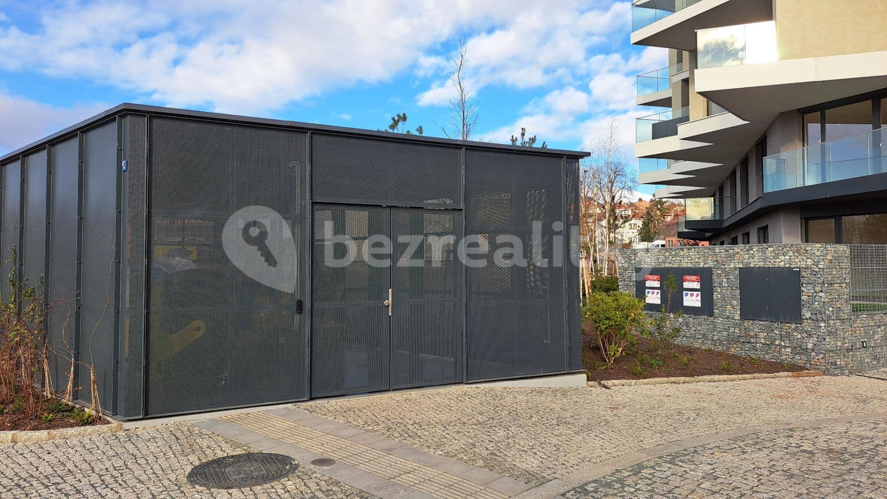 Prenájom bytu 2-izbový 55 m², Hagiborská, Praha, Praha Prenájom bytu 2-izbový 55 m², Hagiborská, Praha, Praha