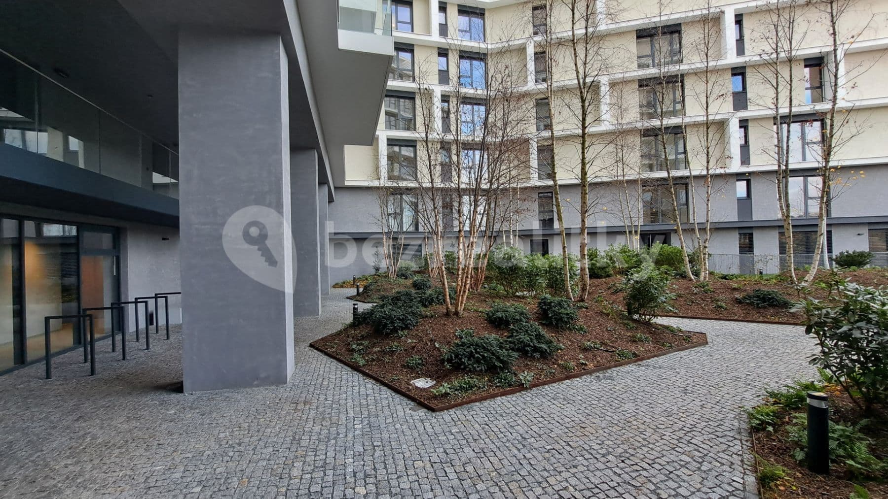 Prenájom bytu 2-izbový 55 m², Hagiborská, Praha, Praha Prenájom bytu 2-izbový 55 m², Hagiborská, Praha, Praha