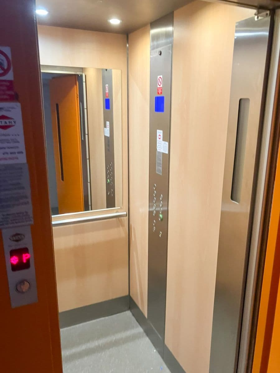 Prenájom bytu 1-izbový 36 m², Nová, Ústí nad Labem, Ústecký kraj Prenájom bytu 1-izbový 36 m², Nová, Ústí nad Labem, Ústecký kraj