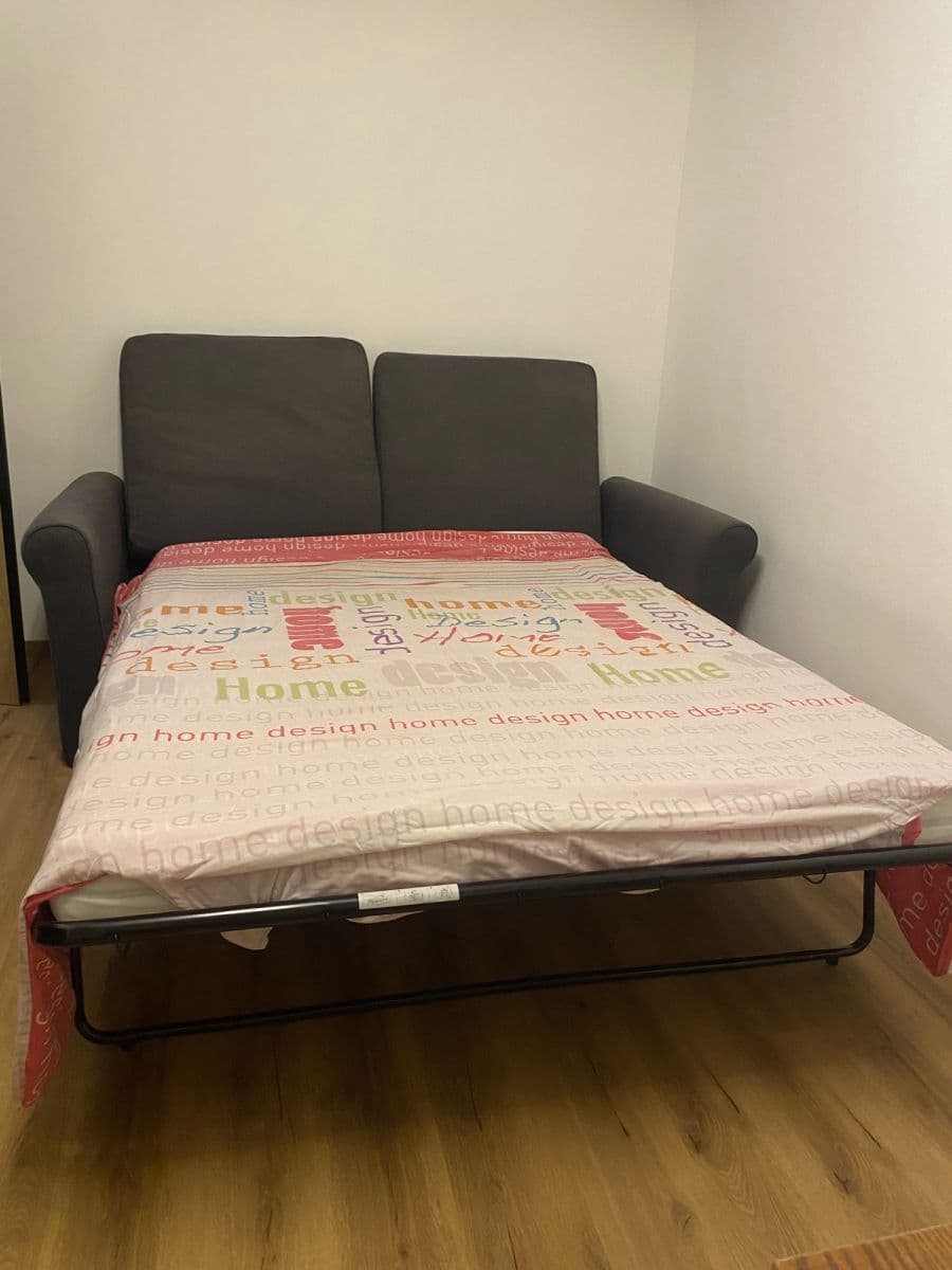 Prenájom bytu 26 m², Hrusická, Praha, Praha Prenájom bytu 26 m², Hrusická, Praha, Praha