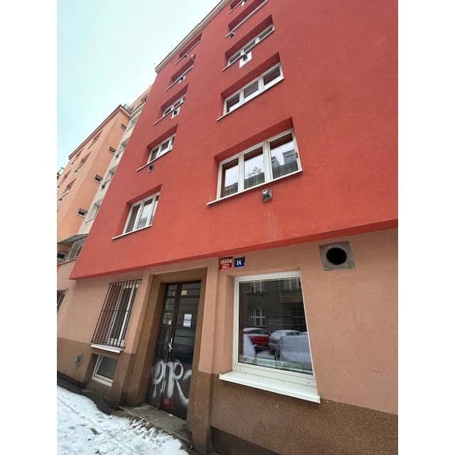 Prenájom bytu 2-izbový 49 m², Viklefova, Praha, Praha Prenájom bytu 2-izbový 49 m², Viklefova, Praha, Praha