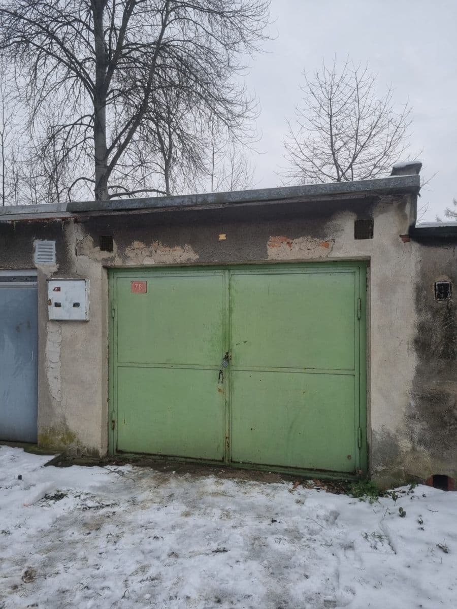 Prenájom garáže 24 m², Česká Lípa, Liberecký kraj Prenájom garáže 24 m², Česká Lípa, Liberecký kraj