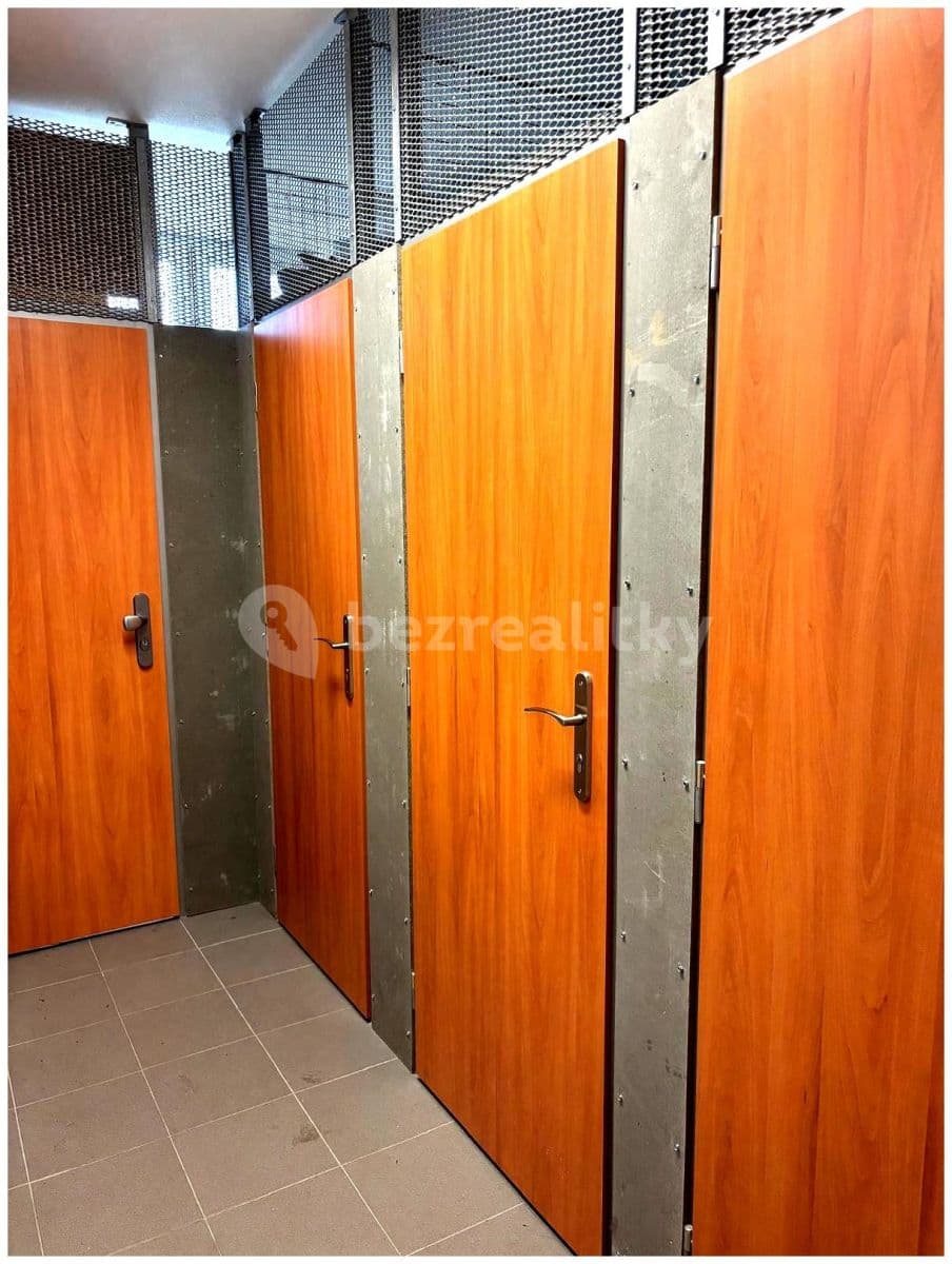 Prenájom bytu 2-izbový 80 m², Kotíkovská, Plzeň, Plzeňský kraj Prenájom bytu 2-izbový 80 m², Kotíkovská, Plzeň, Plzeňský kraj