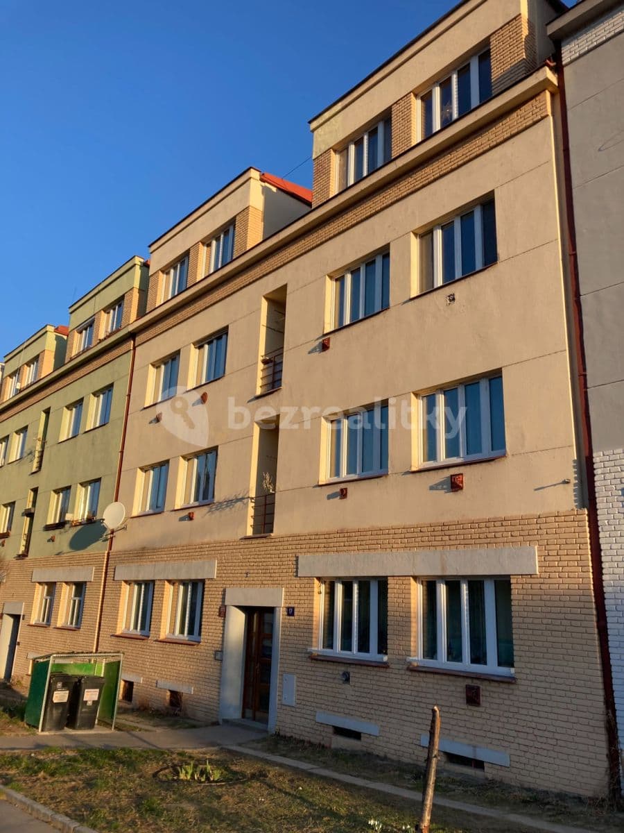 Prenájom bytu 3-izbový 54 m², Jeremenkova, Praha, Praha Prenájom bytu 3-izbový 54 m², Jeremenkova, Praha, Praha