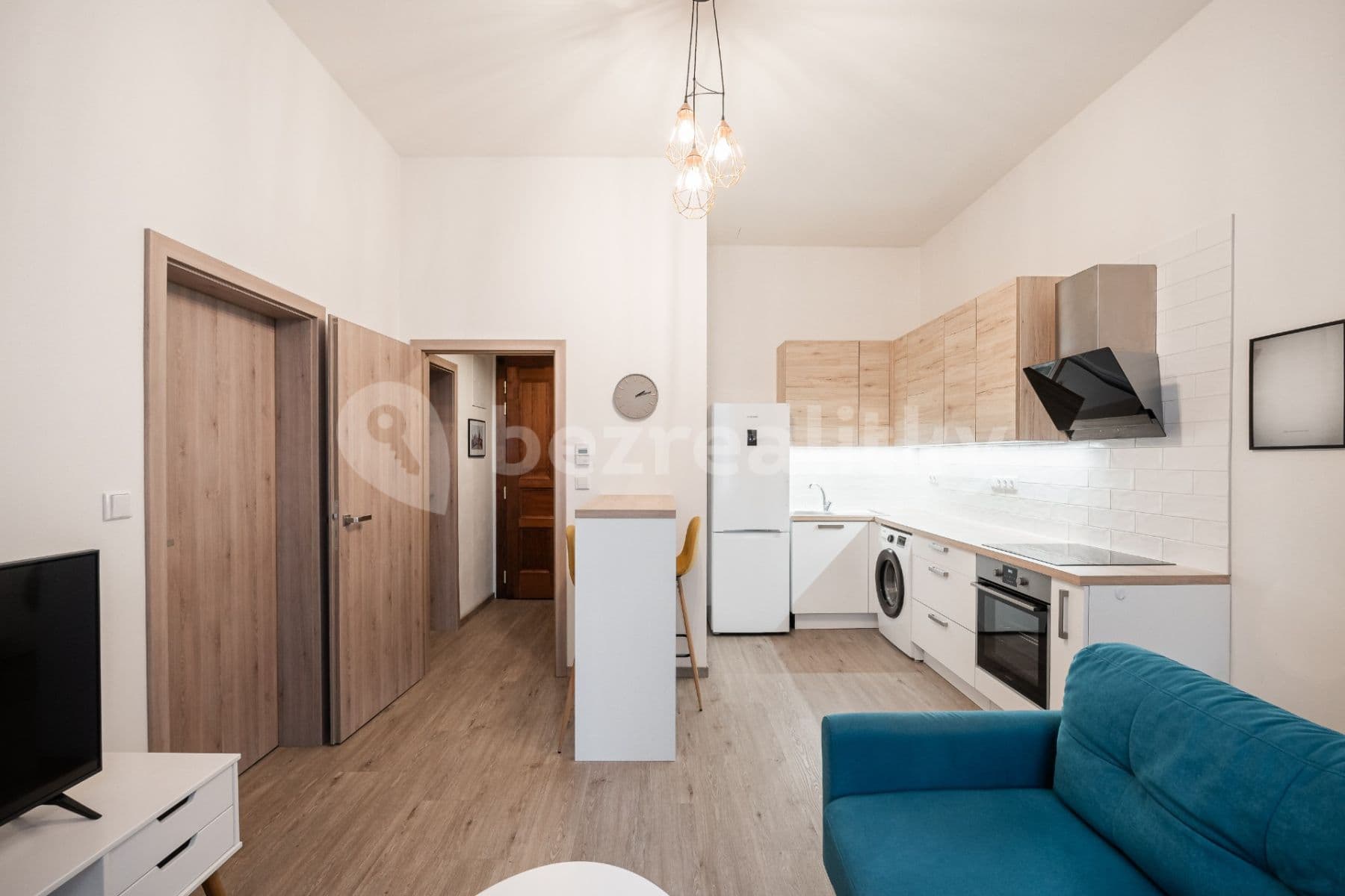 Prenájom bytu 2-izbový 48 m², Plynární, Praha, Praha Prenájom bytu 2-izbový 48 m², Plynární, Praha, Praha