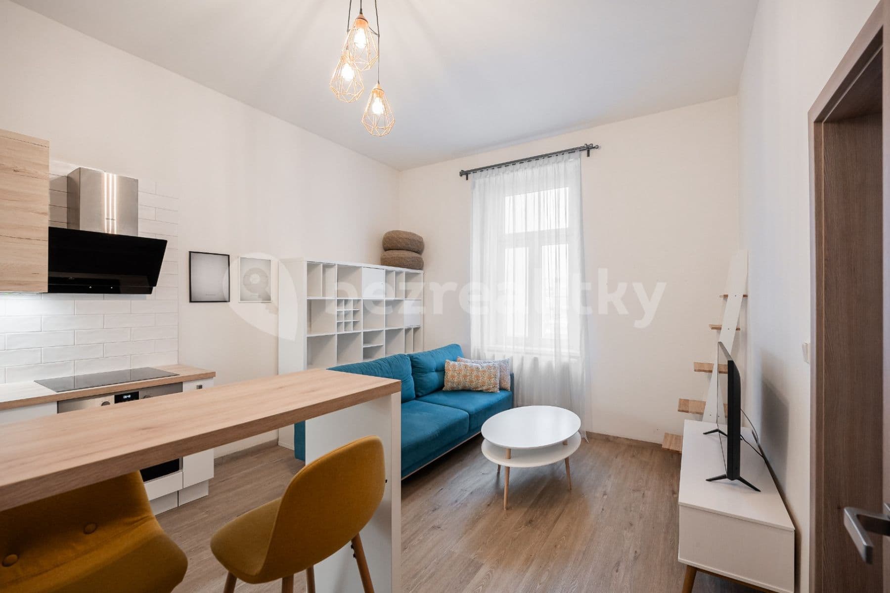 Prenájom bytu 2-izbový 48 m², Plynární, Praha, Praha Prenájom bytu 2-izbový 48 m², Plynární, Praha, Praha