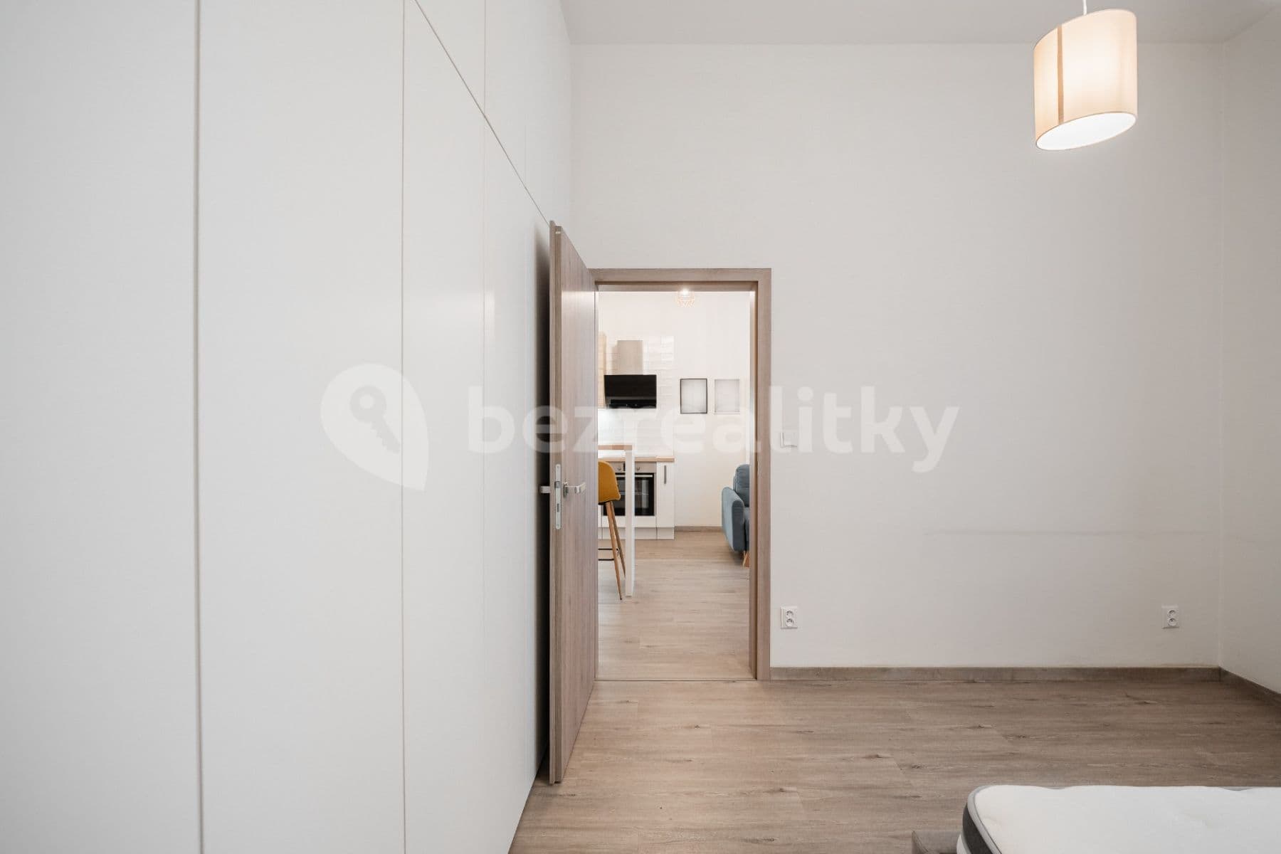 Prenájom bytu 2-izbový 48 m², Plynární, Praha, Praha Prenájom bytu 2-izbový 48 m², Plynární, Praha, Praha