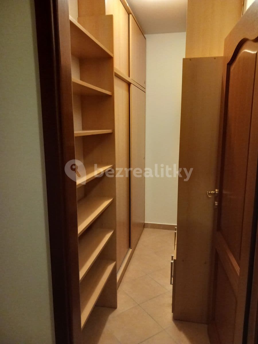 Prenájom bytu 2-izbový 53 m², Trmická, Praha, Praha Prenájom bytu 2-izbový 53 m², Trmická, Praha, Praha
