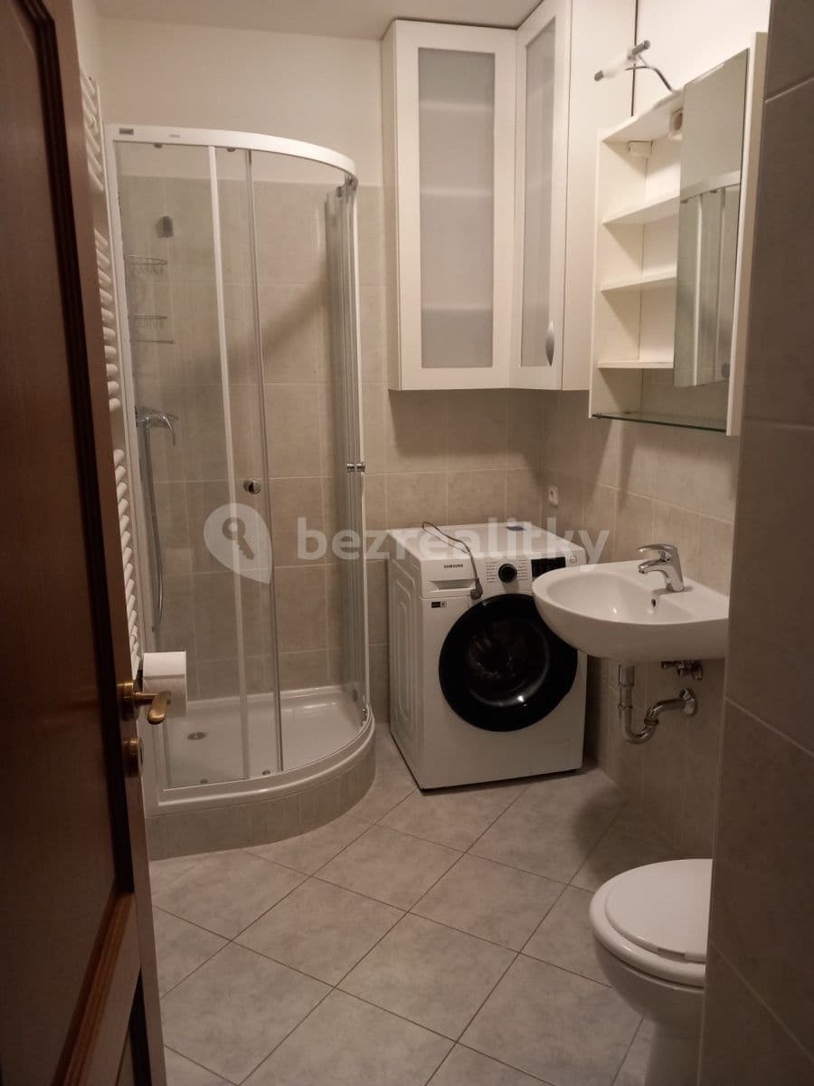 Prenájom bytu 2-izbový 53 m², Trmická, Praha, Praha Prenájom bytu 2-izbový 53 m², Trmická, Praha, Praha