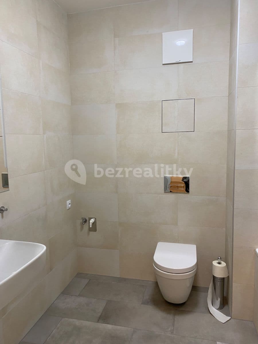 Prenájom bytu 2-izbový 52 m², Jurkovičova, Praha, Praha Prenájom bytu 2-izbový 52 m², Jurkovičova, Praha, Praha