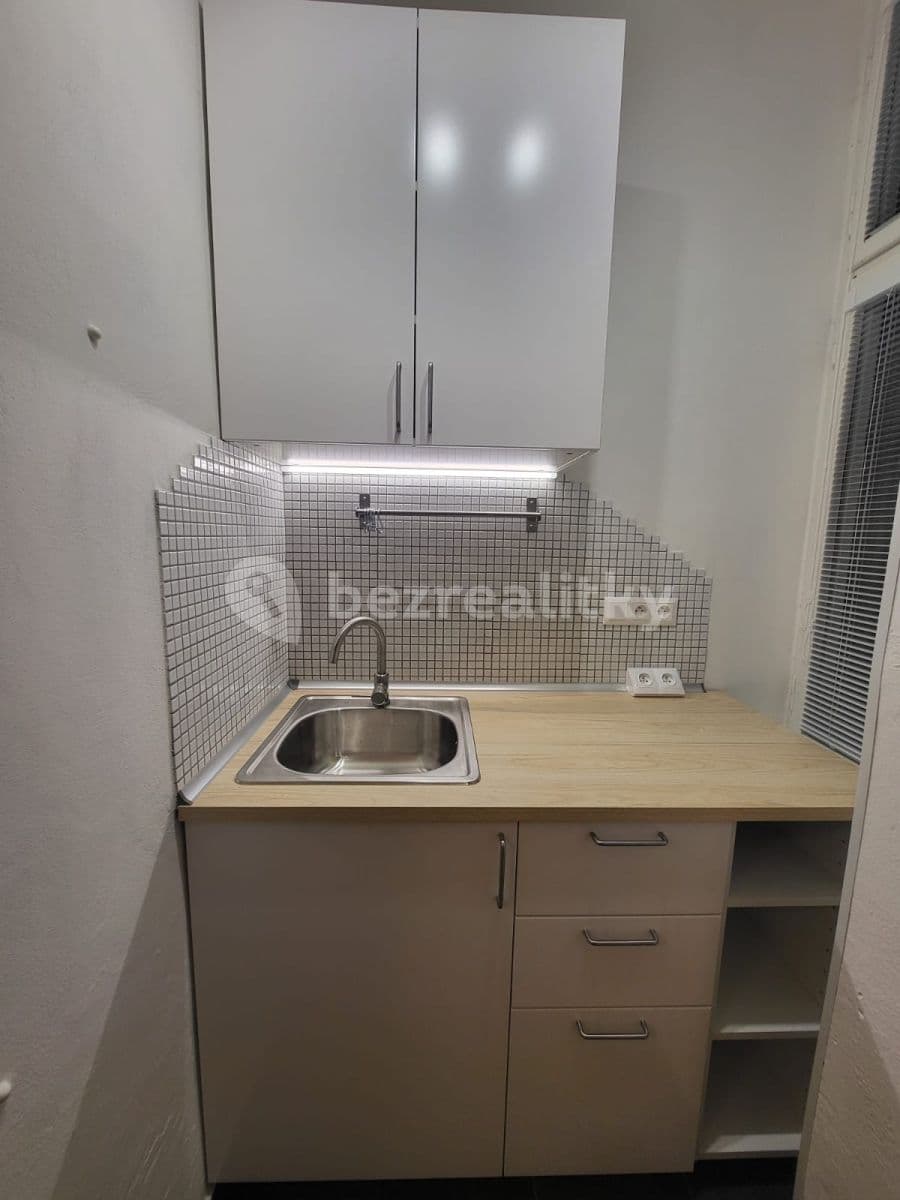 Prenájom bytu 1-izbový 18 m², Jana Masaryka, Praha, Praha Prenájom bytu 1-izbový 18 m², Jana Masaryka, Praha, Praha