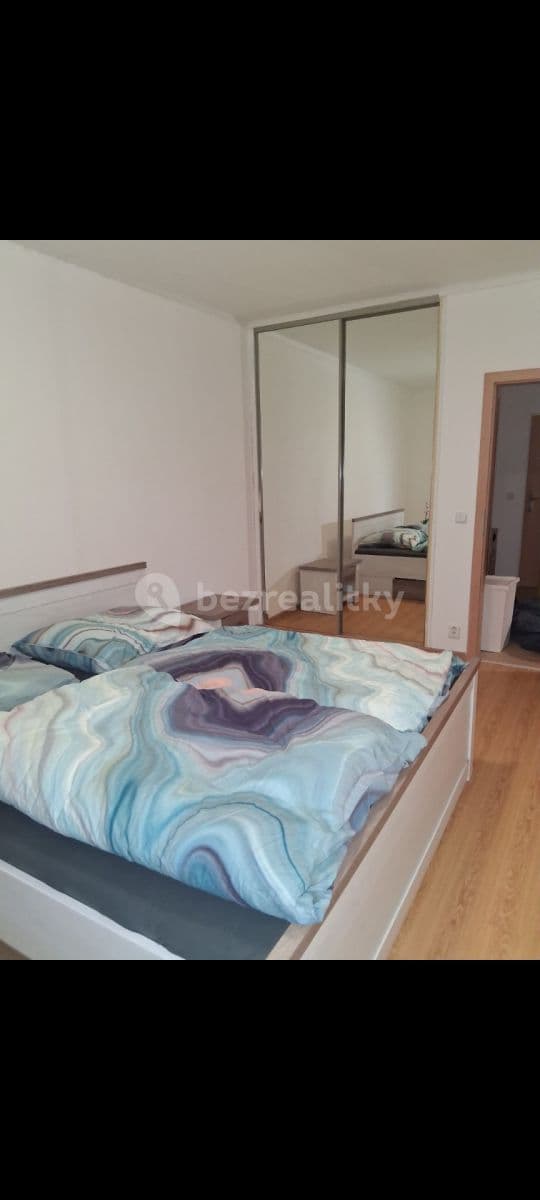 Prenájom bytu 2-izbový 62 m², Chmelová, Vestec, Středočeský kraj Prenájom bytu 2-izbový 62 m², Chmelová, Vestec, Středočeský kraj