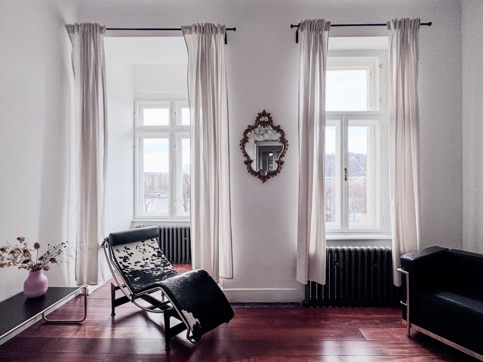 Prenájom bytu 80 m², Masarykovo nábřeží, Praha, Praha Prenájom bytu 80 m², Masarykovo nábřeží, Praha, Praha