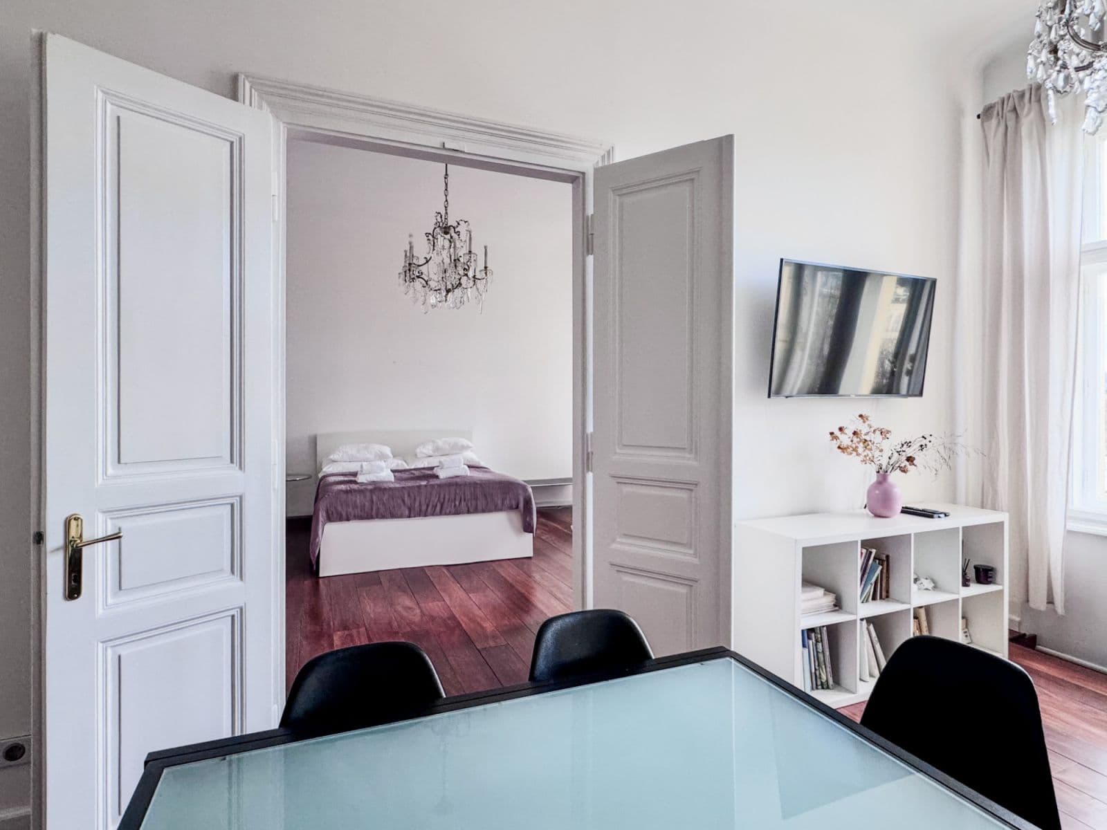 Prenájom bytu 80 m², Masarykovo nábřeží, Praha, Praha Prenájom bytu 80 m², Masarykovo nábřeží, Praha, Praha