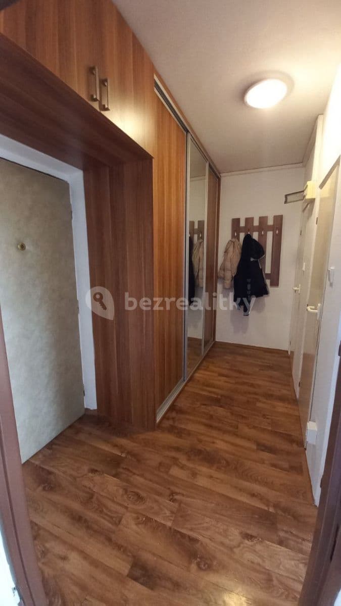 Prenájom bytu 1-izbový 37 m², Jasmínová, Praha, Praha Prenájom bytu 1-izbový 37 m², Jasmínová, Praha, Praha