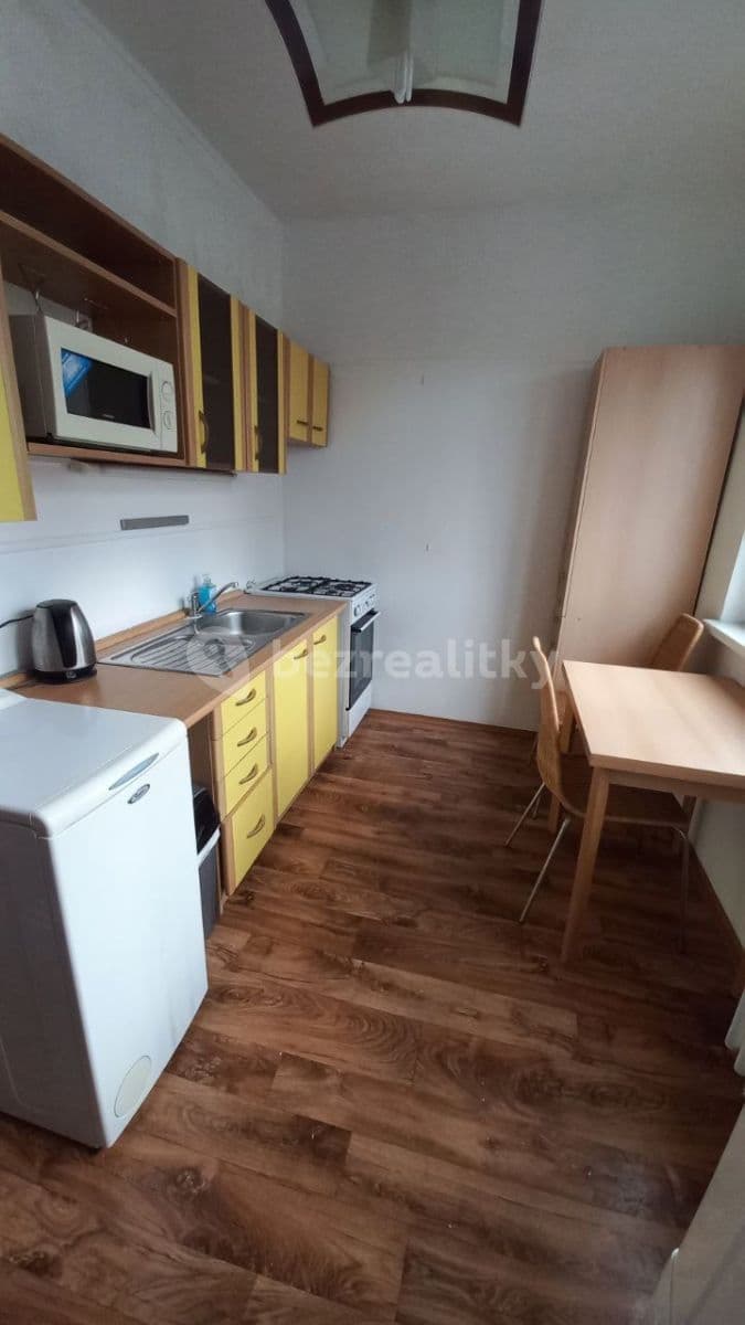 Prenájom bytu 1-izbový 37 m², Jasmínová, Praha, Praha Prenájom bytu 1-izbový 37 m², Jasmínová, Praha, Praha