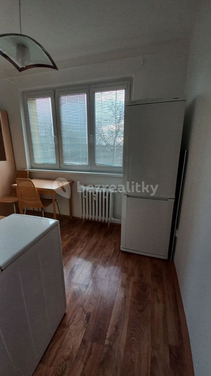Prenájom bytu 1-izbový 37 m², Jasmínová, Praha, Praha Prenájom bytu 1-izbový 37 m², Jasmínová, Praha, Praha