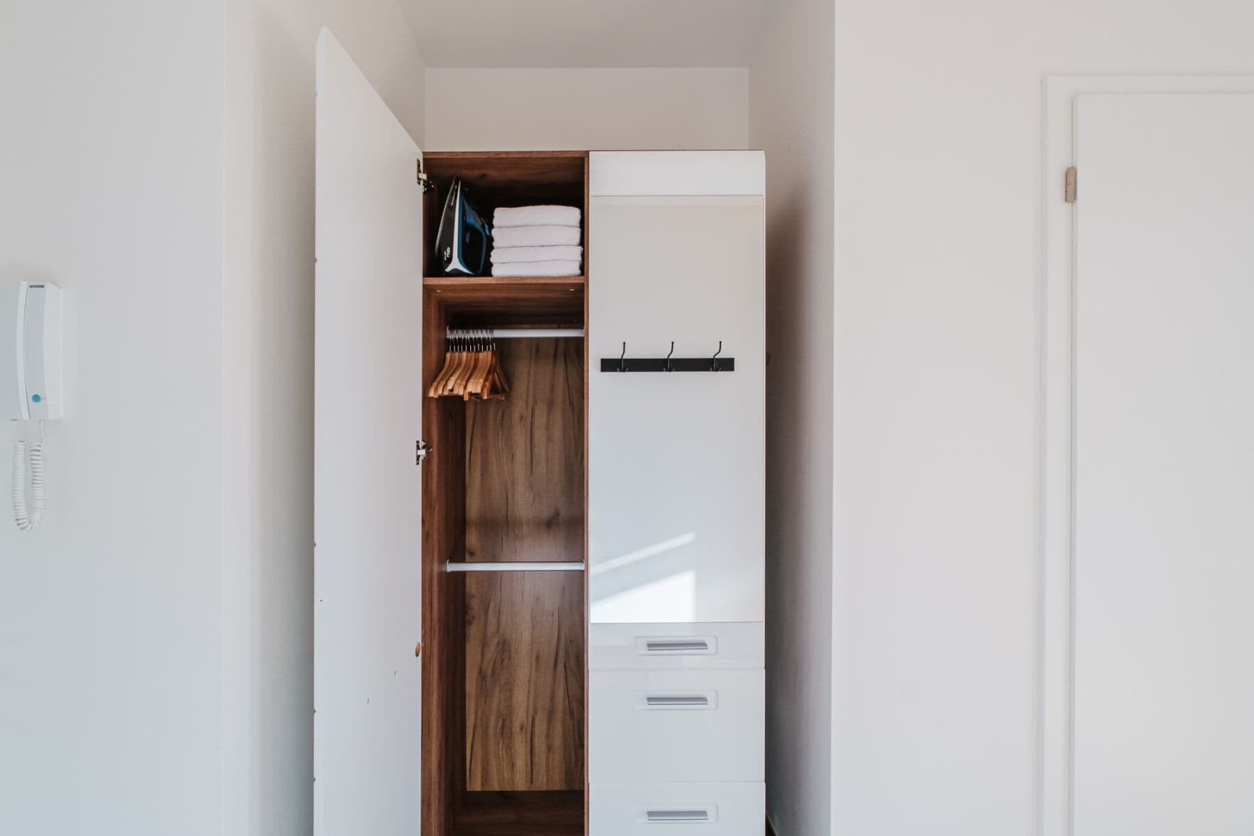Prenájom bytu 40 m², Olgy Havlové, Praha, Praha Prenájom bytu 40 m², Olgy Havlové, Praha, Praha