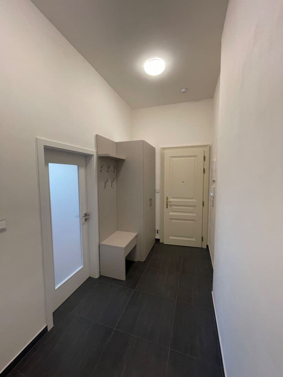 Prenájom bytu 2-izbový 55 m², Peckova, Praha, Praha Prenájom bytu 2-izbový 55 m², Peckova, Praha, Praha