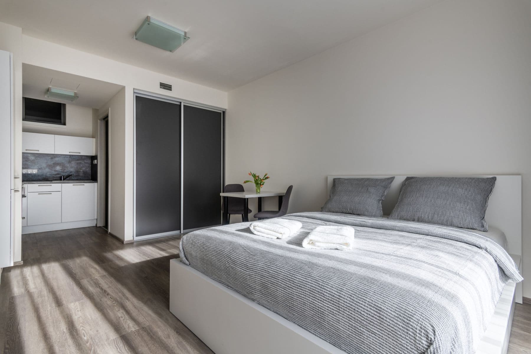 Prenájom bytu 35 m², Hlaváčkova, Praha, Praha Prenájom bytu 35 m², Hlaváčkova, Praha, Praha