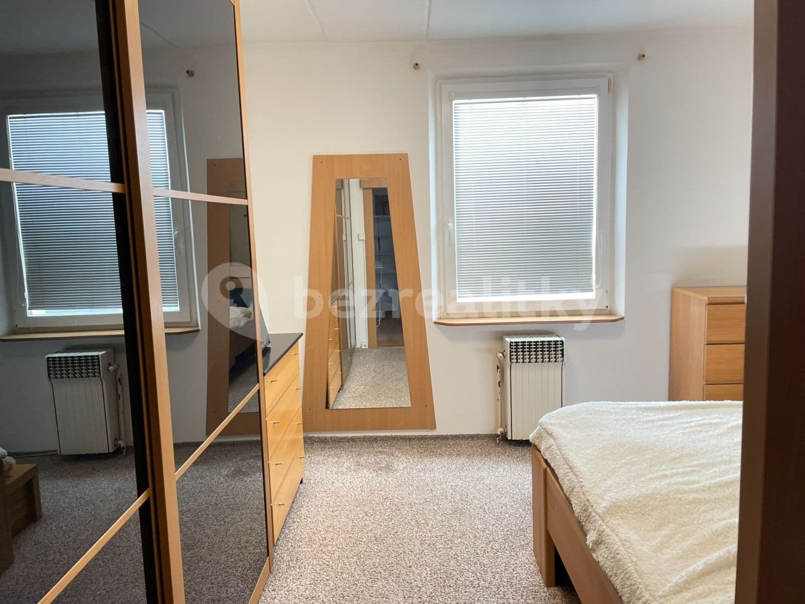 Prenájom bytu 3-izbový 75 m², Nádražní, Hranice, Olomoucký kraj Prenájom bytu 3-izbový 75 m², Nádražní, Hranice, Olomoucký kraj