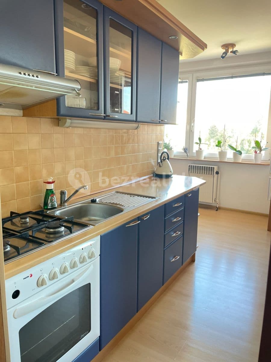 Prenájom bytu 3-izbový 75 m², Nádražní, Hranice, Olomoucký kraj Prenájom bytu 3-izbový 75 m², Nádražní, Hranice, Olomoucký kraj