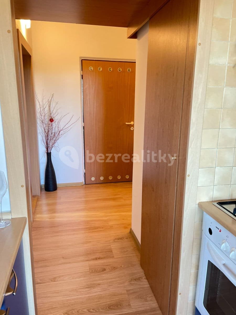 Prenájom bytu 3-izbový 75 m², Nádražní, Hranice, Olomoucký kraj Prenájom bytu 3-izbový 75 m², Nádražní, Hranice, Olomoucký kraj