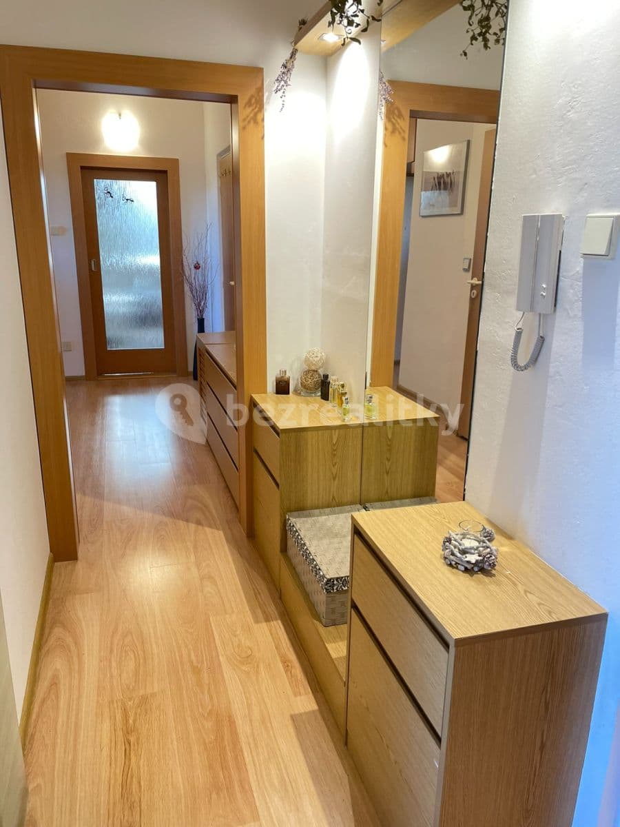 Prenájom bytu 3-izbový 75 m², Nádražní, Hranice, Olomoucký kraj Prenájom bytu 3-izbový 75 m², Nádražní, Hranice, Olomoucký kraj