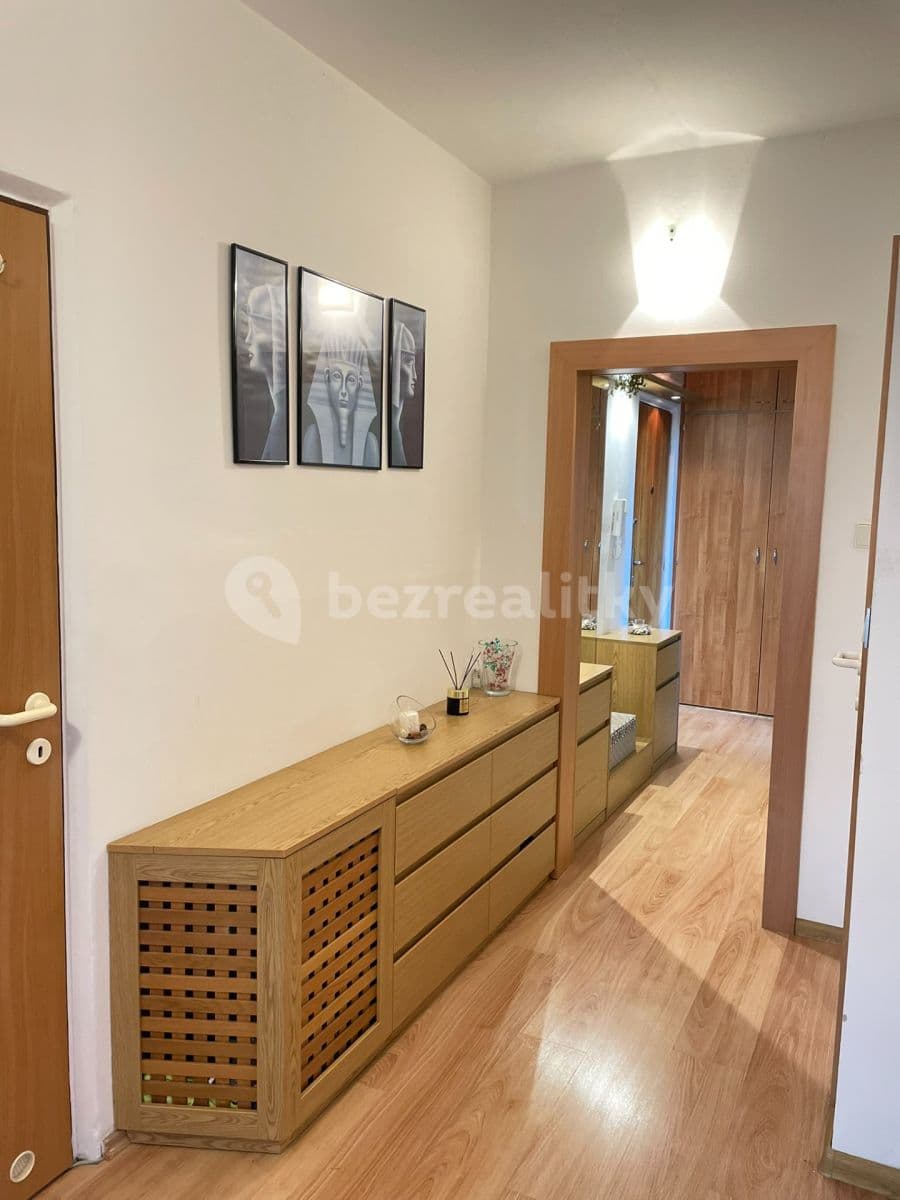 Prenájom bytu 3-izbový 75 m², Nádražní, Hranice, Olomoucký kraj Prenájom bytu 3-izbový 75 m², Nádražní, Hranice, Olomoucký kraj