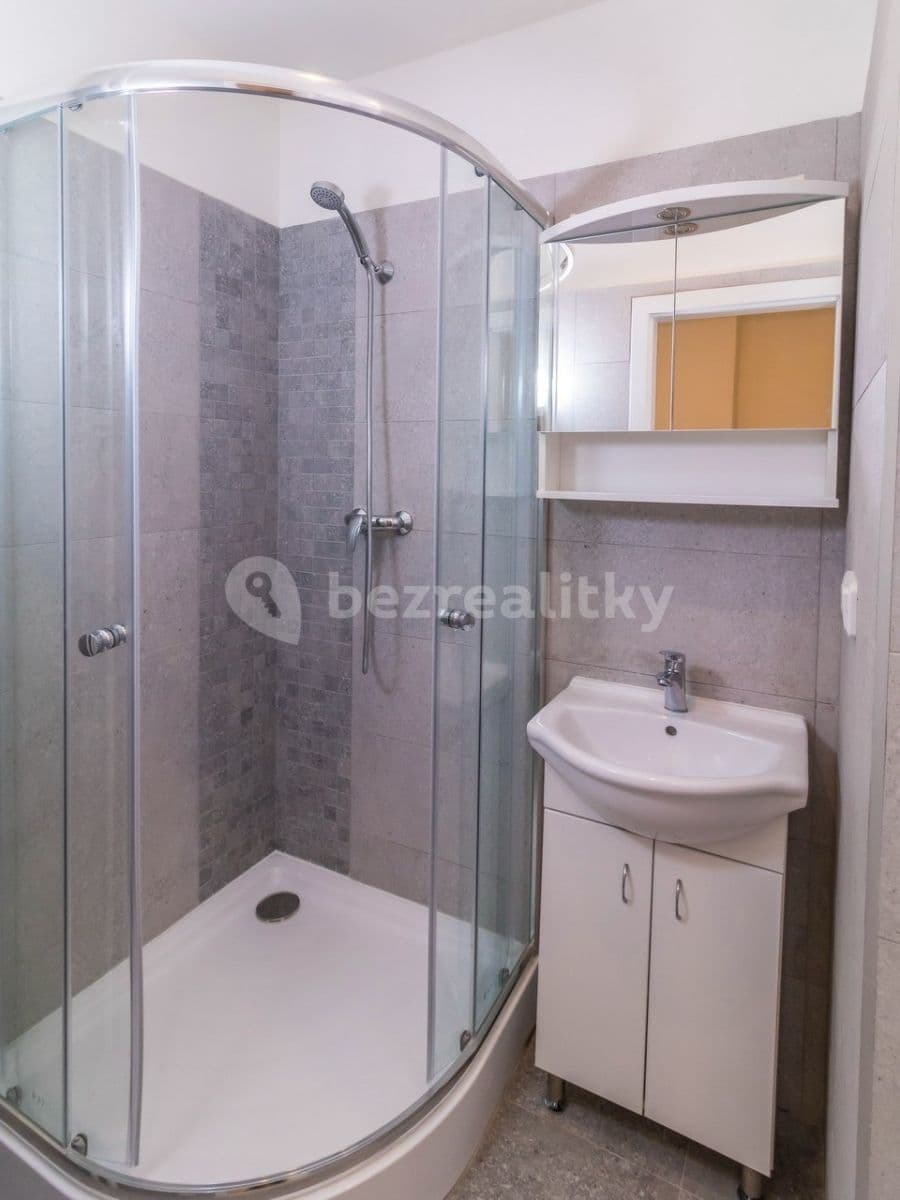 Prenájom bytu 2-izbový 53 m², Pod Lipami, Praha, Praha Prenájom bytu 2-izbový 53 m², Pod Lipami, Praha, Praha