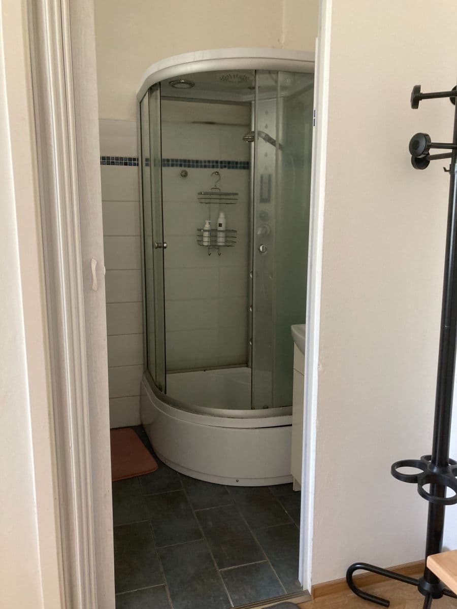 Prenájom bytu 1-izbový 32 m², Pod Klaudiánkou, Praha, Praha Prenájom bytu 1-izbový 32 m², Pod Klaudiánkou, Praha, Praha