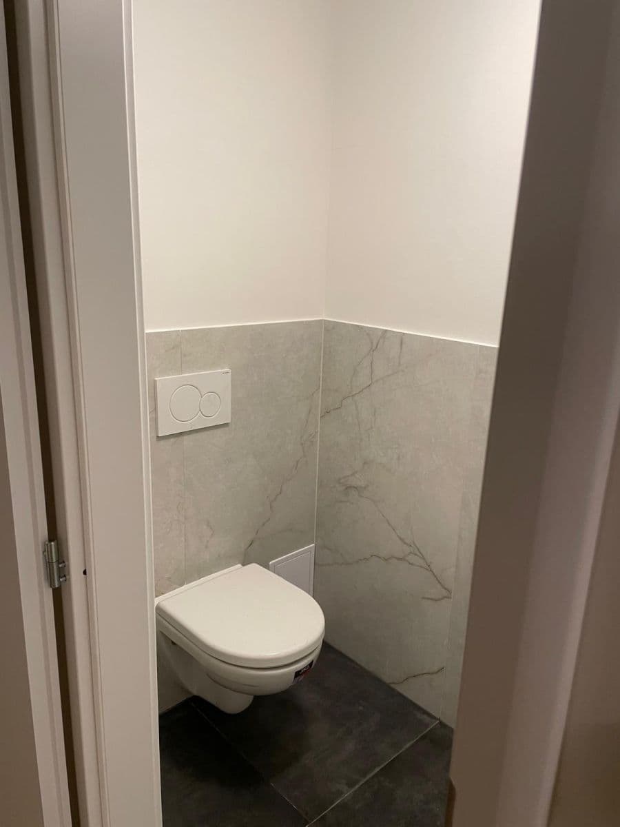 Prenájom bytu 1-izbový 19 m², Křížová, Praha, Praha Prenájom bytu 1-izbový 19 m², Křížová, Praha, Praha