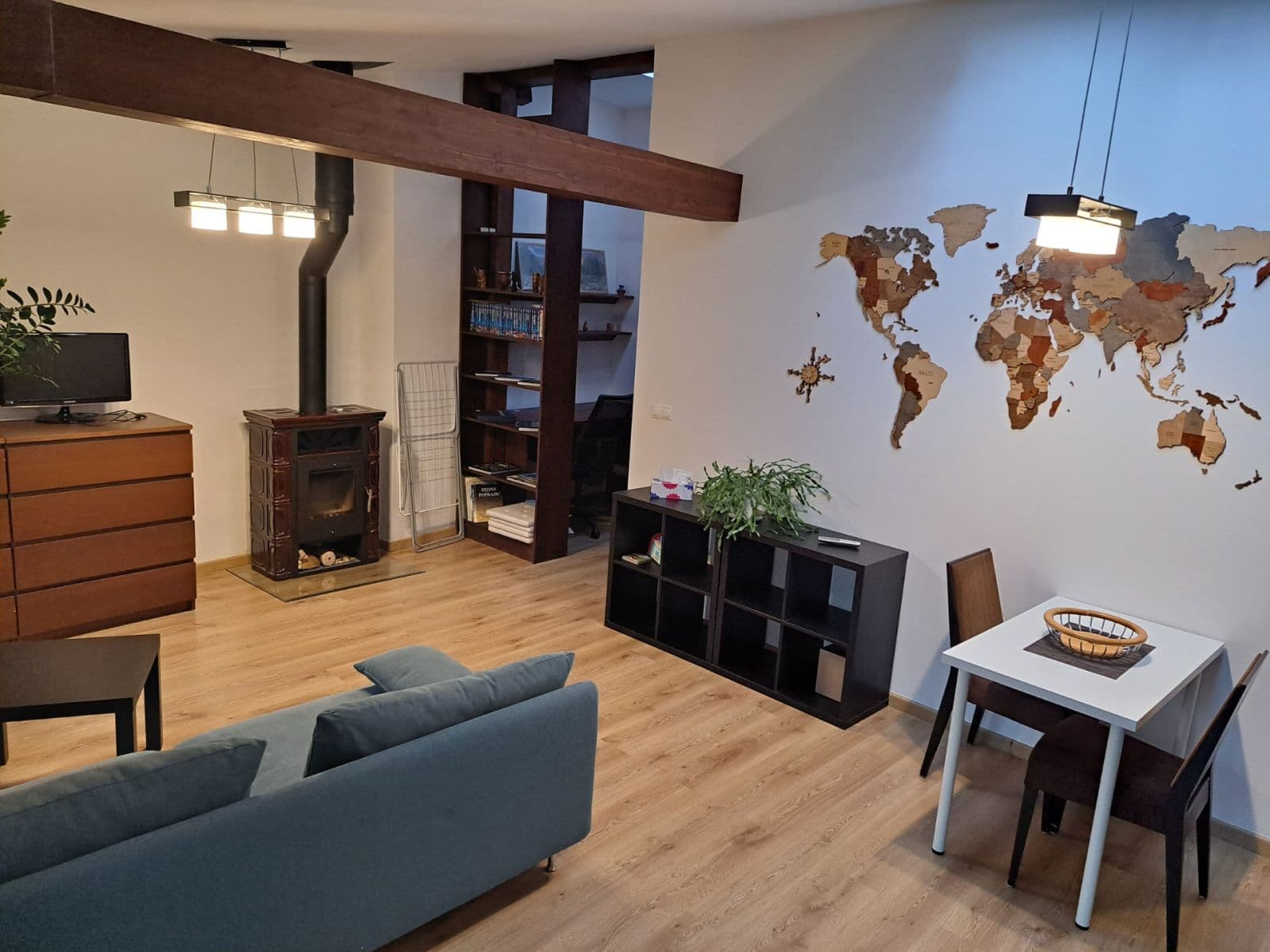 Prenájom bytu 2-izbový 55 m², Grösslingová, Bratislava - mestská časť Staré Mesto, Bratislavský kraj Prenájom bytu 2-izbový 55 m², Grösslingová, Bratislava - mestská časť Staré Mesto, Bratislavský kraj