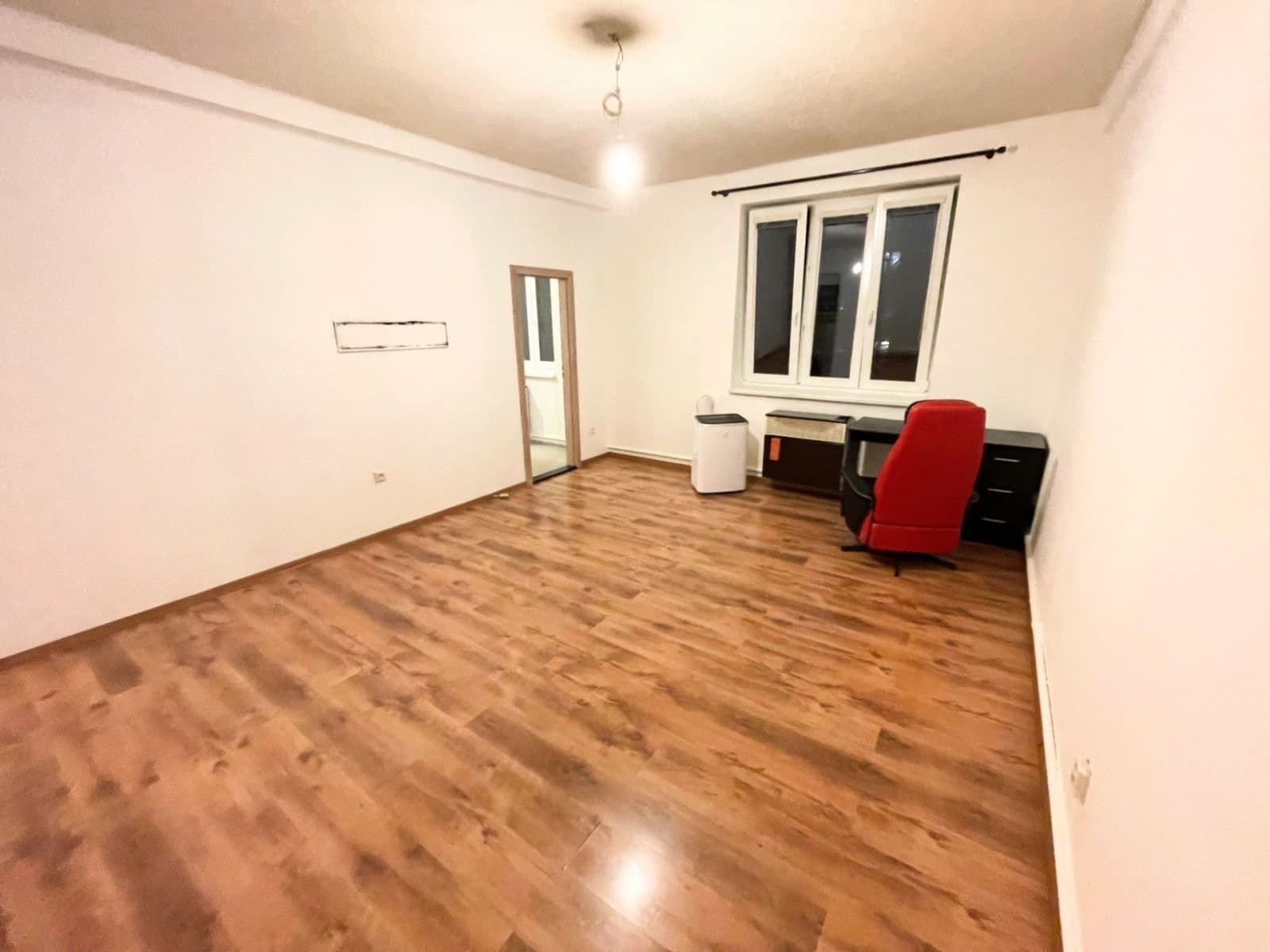 Prenájom bytu 2-izbový 55 m², Baranova, Praha, Praha Prenájom bytu 2-izbový 55 m², Baranova, Praha, Praha