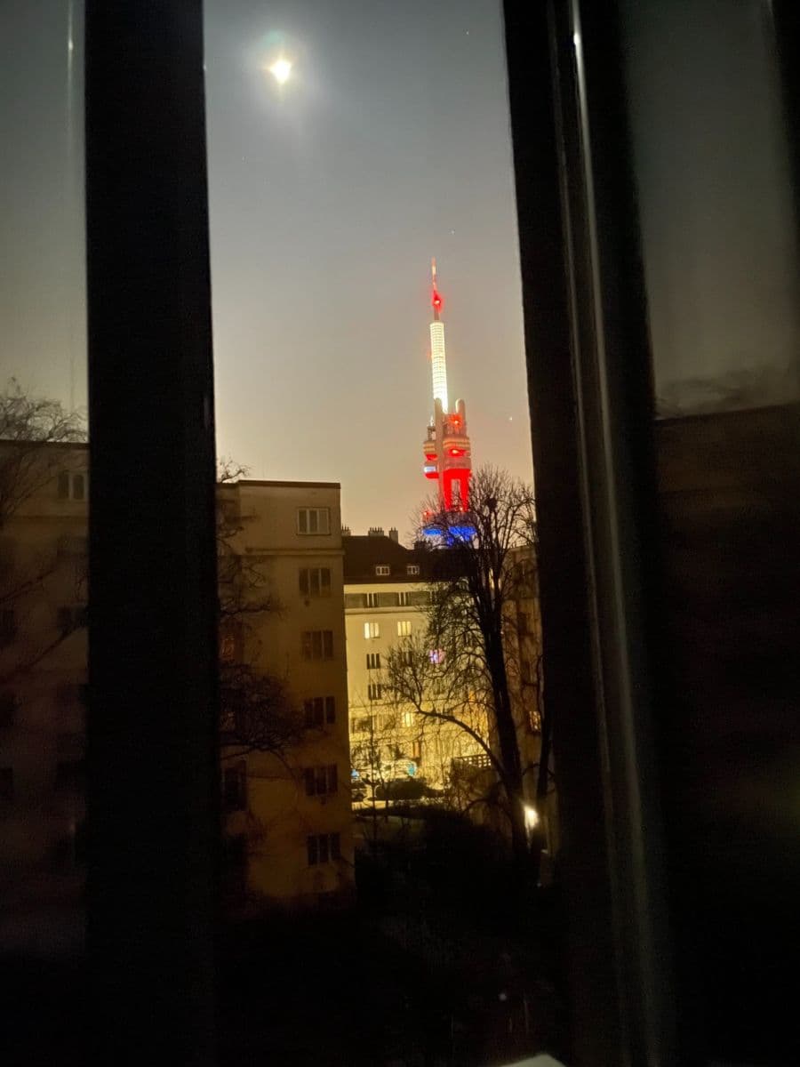 Prenájom bytu 2-izbový 55 m², Baranova, Praha, Praha Prenájom bytu 2-izbový 55 m², Baranova, Praha, Praha