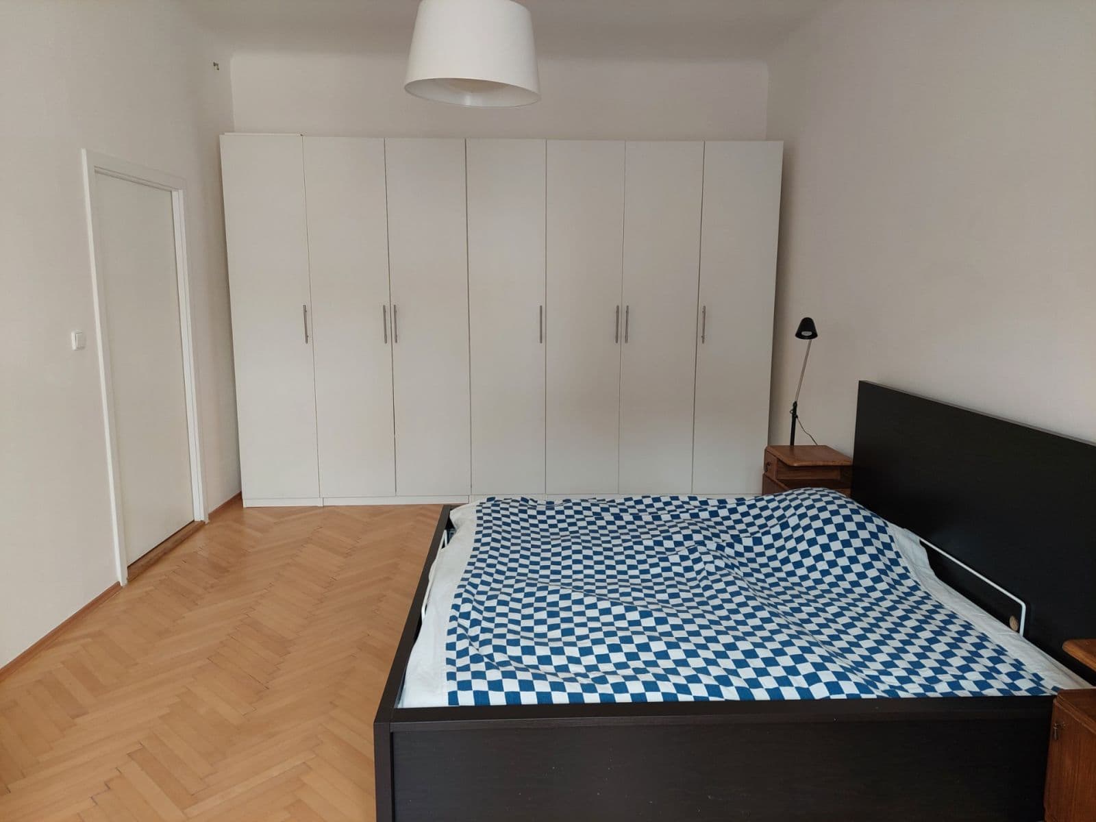 Prenájom bytu 2-izbový 43 m², Bělehradská, Praha, Praha Prenájom bytu 2-izbový 43 m², Bělehradská, Praha, Praha