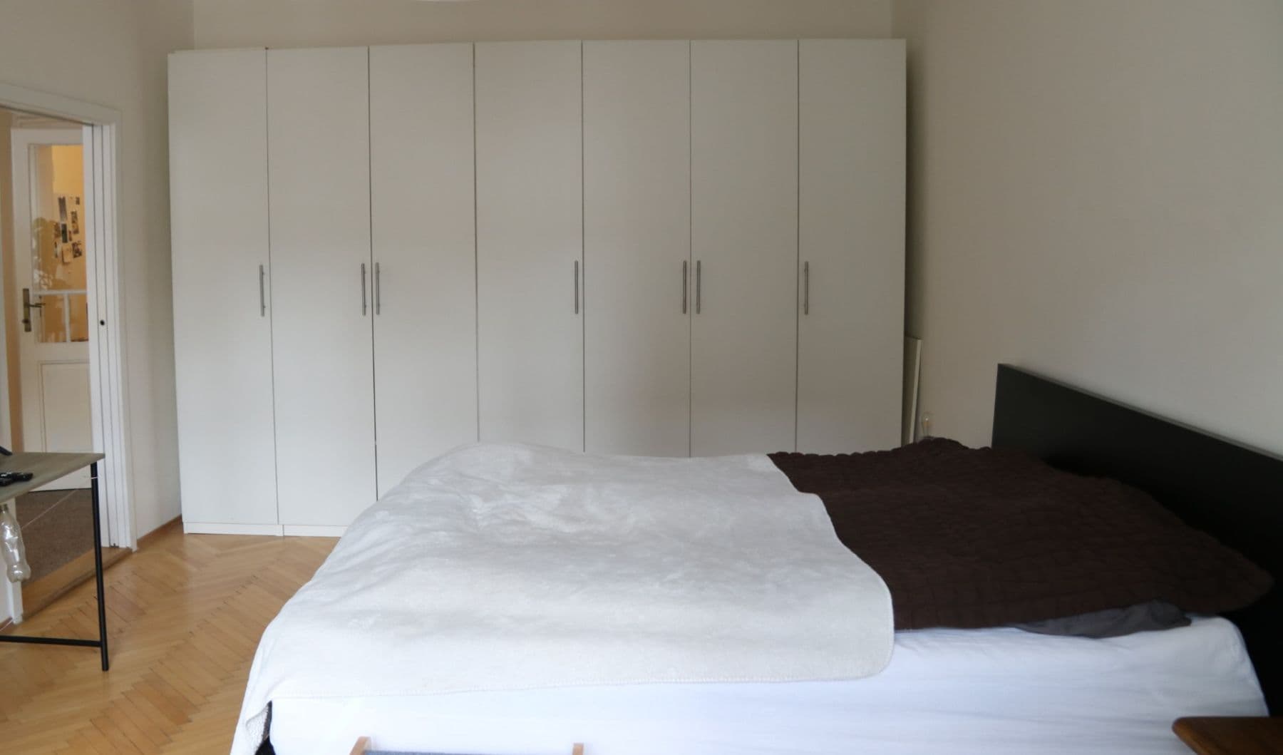 Prenájom bytu 2-izbový 43 m², Bělehradská, Praha, Praha Prenájom bytu 2-izbový 43 m², Bělehradská, Praha, Praha
