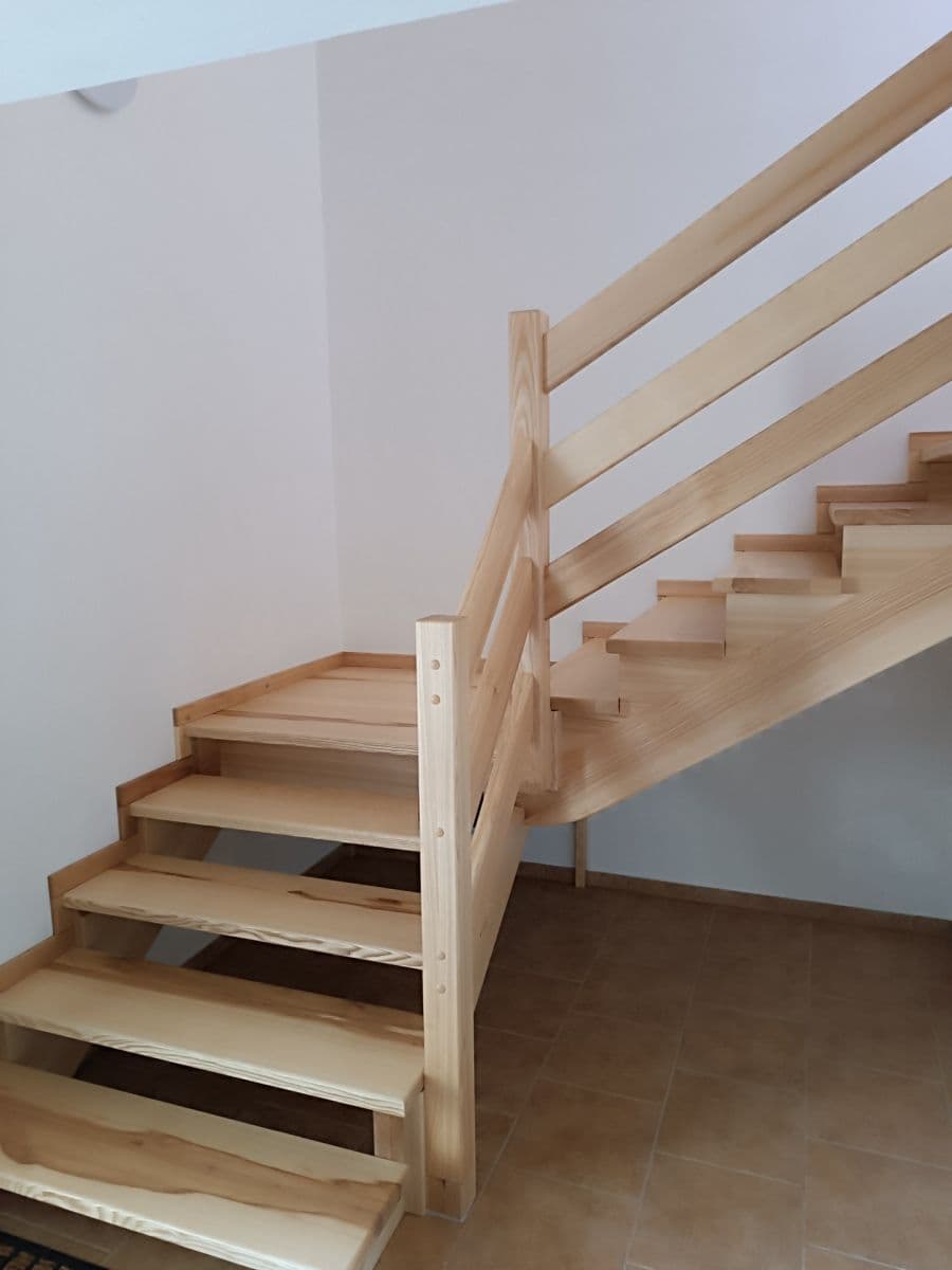 Predaj domu 200 m², pozemek 256 m², Polní, Plzeň, Plzeňský kraj Predaj domu 200 m², pozemek 256 m², Polní, Plzeň, Plzeňský kraj