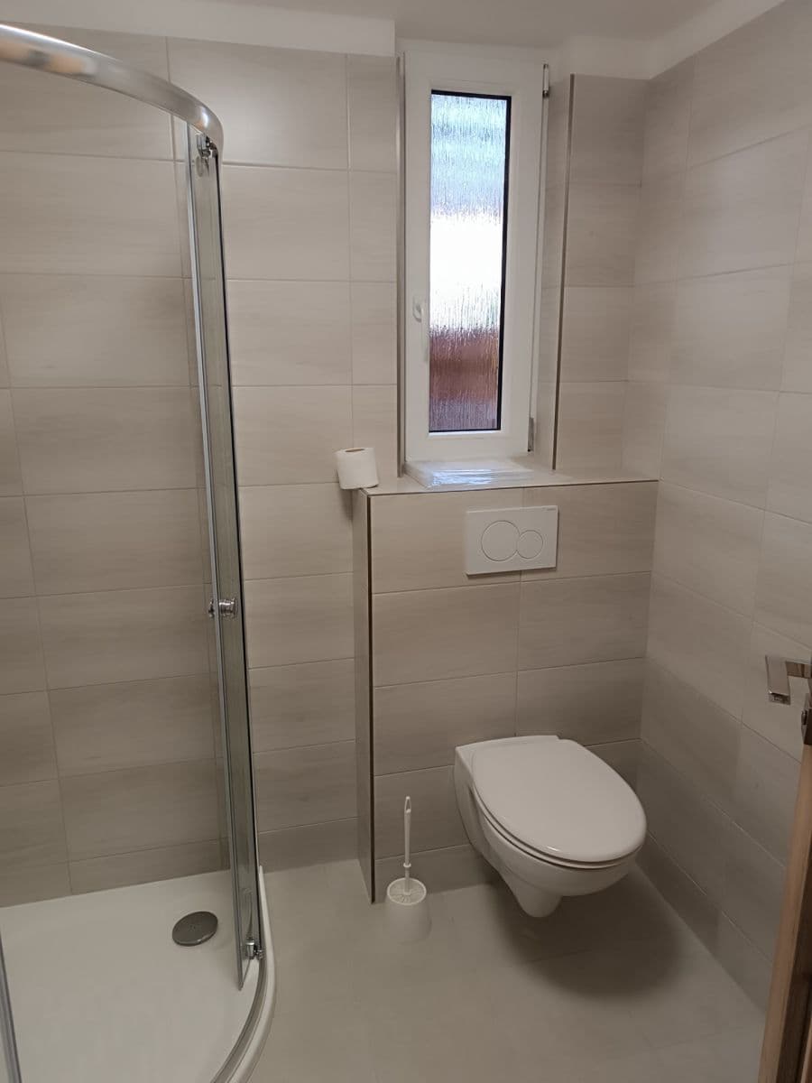 Predaj domu 200 m², pozemek 256 m², Polní, Plzeň, Plzeňský kraj Predaj domu 200 m², pozemek 256 m², Polní, Plzeň, Plzeňský kraj