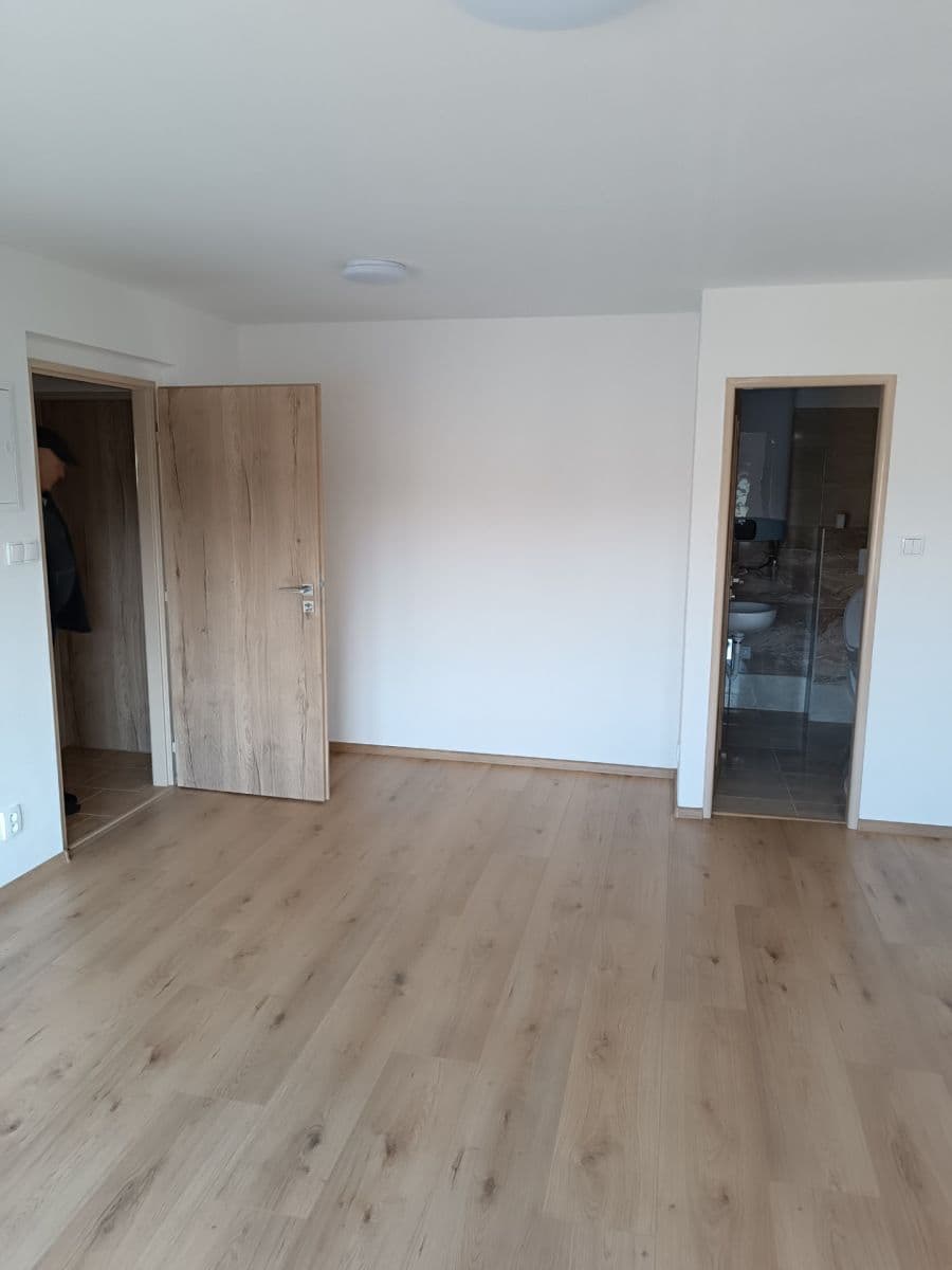 Predaj domu 200 m², pozemek 256 m², Polní, Plzeň, Plzeňský kraj Predaj domu 200 m², pozemek 256 m², Polní, Plzeň, Plzeňský kraj