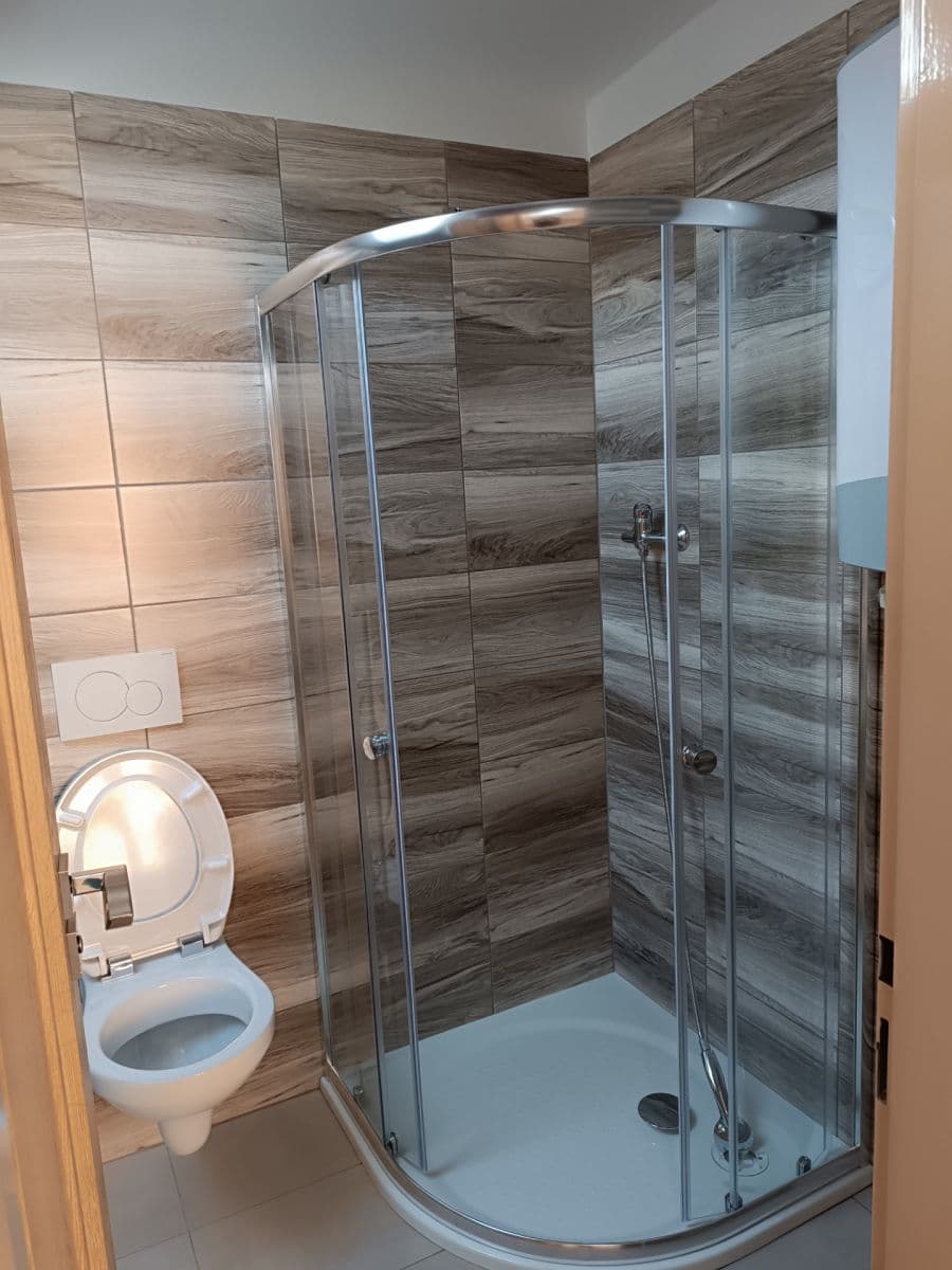 Predaj domu 200 m², pozemek 256 m², Polní, Plzeň, Plzeňský kraj Predaj domu 200 m², pozemek 256 m², Polní, Plzeň, Plzeňský kraj