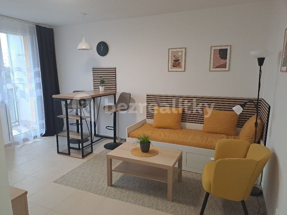 Prenájom bytu 1-izbový 32 m², Varnsdorfská, Praha, Praha Prenájom bytu 1-izbový 32 m², Varnsdorfská, Praha, Praha