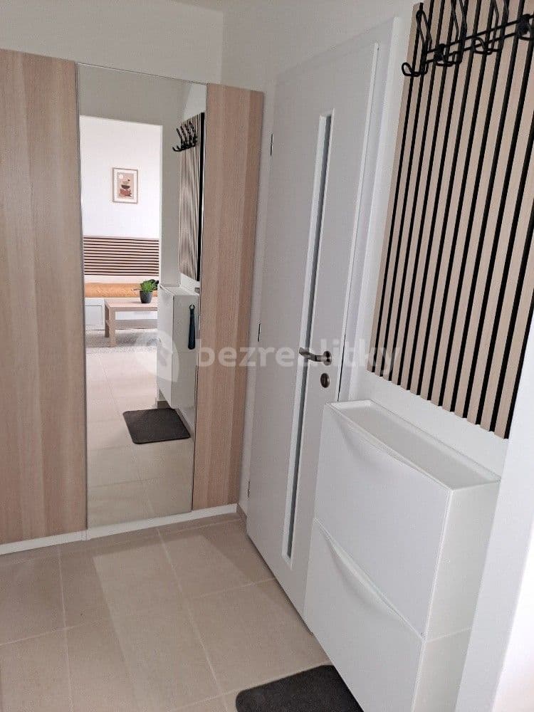 Prenájom bytu 1-izbový 32 m², Varnsdorfská, Praha, Praha Prenájom bytu 1-izbový 32 m², Varnsdorfská, Praha, Praha