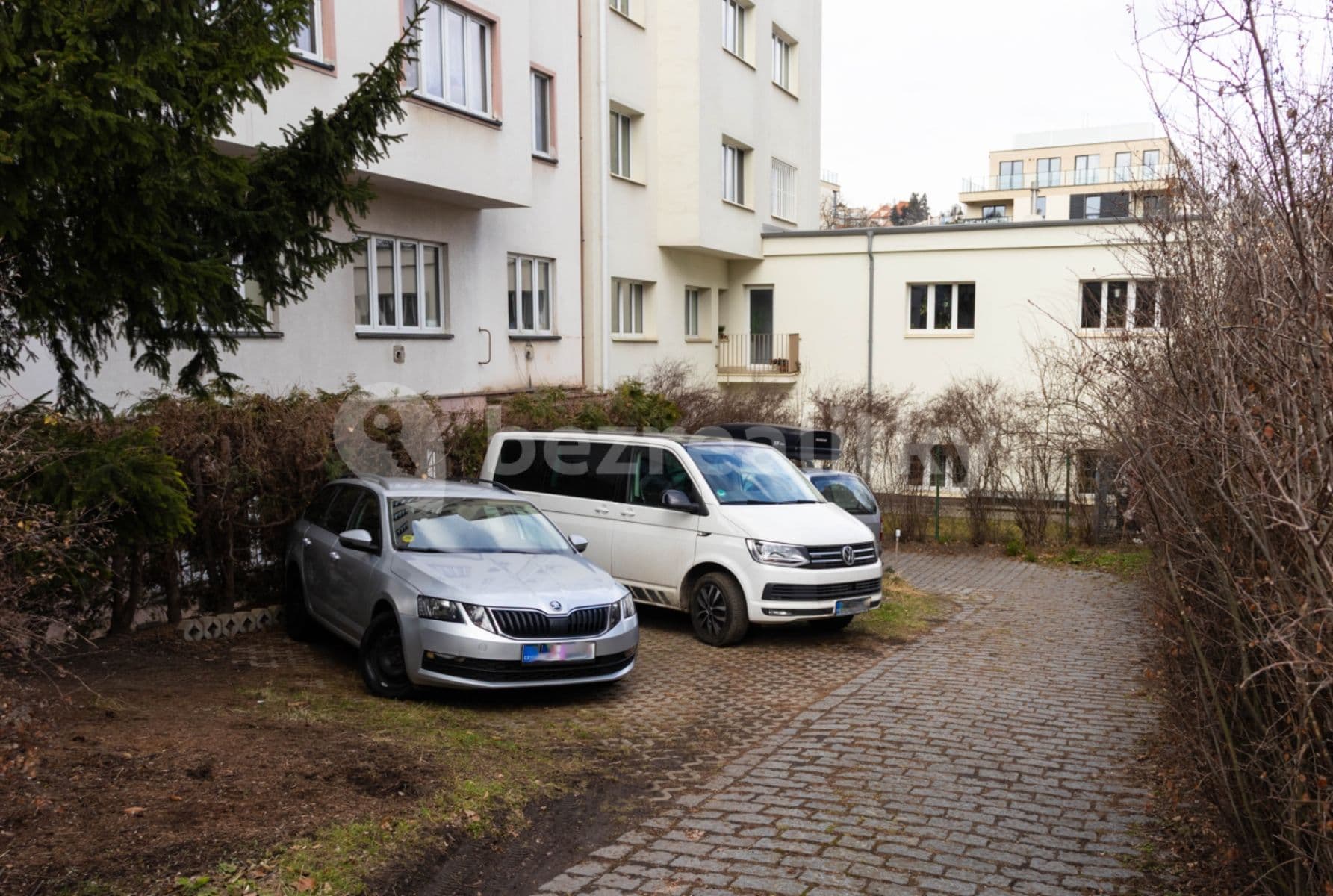 Prenájom bytu 3-izbový 90 m², Nad Kajetánkou, Praha, Praha Prenájom bytu 3-izbový 90 m², Nad Kajetánkou, Praha, Praha