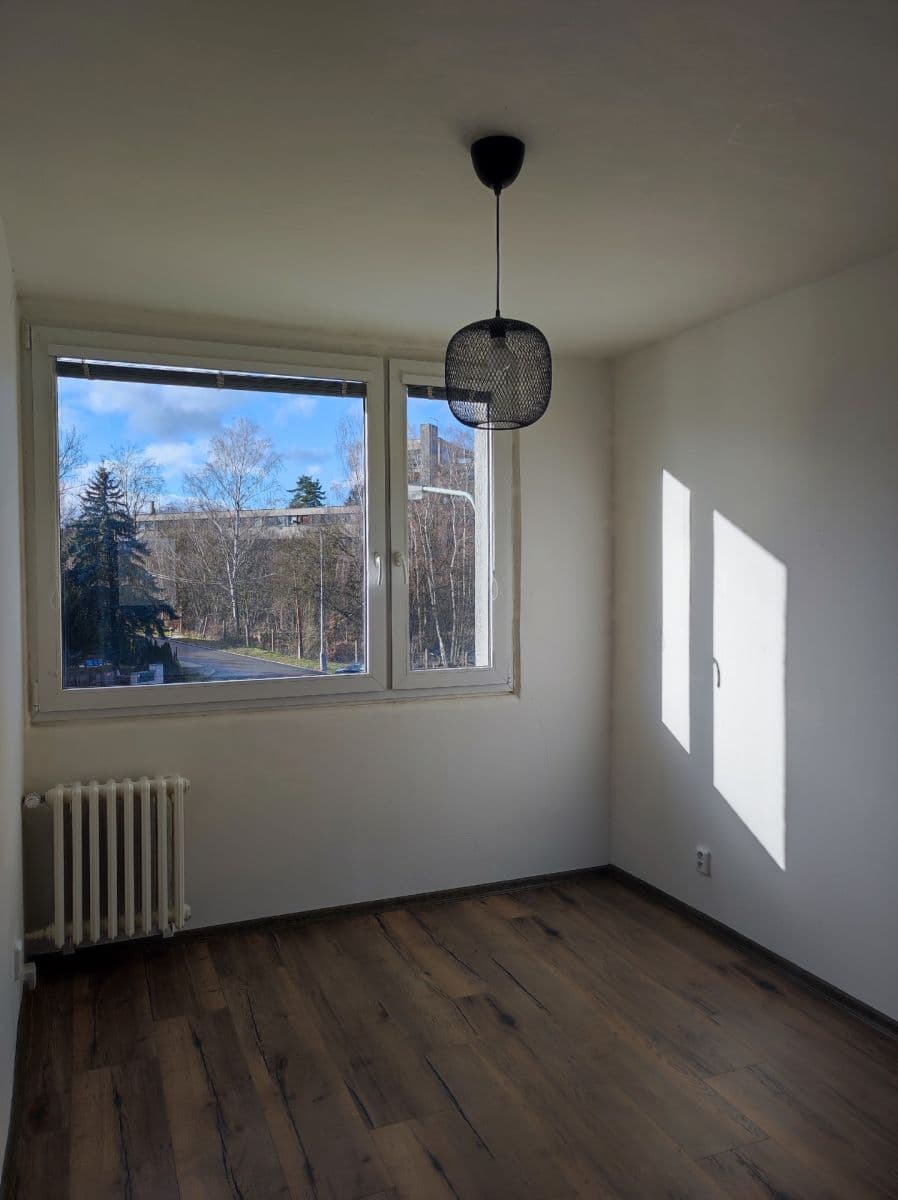 Predaj bytu 3-izbový 70 m², Holíkova, Jílové u Prahy, Středočeský kraj Predaj bytu 3-izbový 70 m², Holíkova, Jílové u Prahy, Středočeský kraj