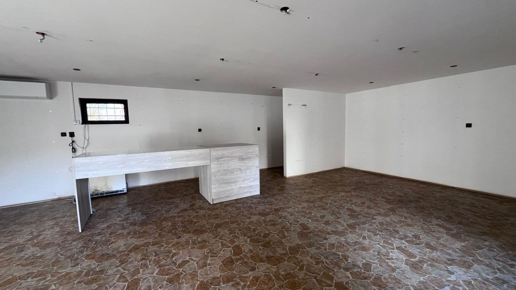 Prenájom nebytového priestoru 59 m², Tyršova, Tábor, Jihočeský kraj Prenájom nebytového priestoru 59 m², Tyršova, Tábor, Jihočeský kraj