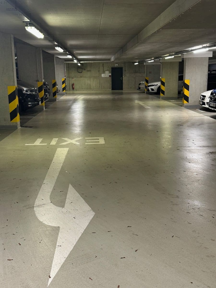 Predaj garáže 13 m², Nad Přehradou, Praha, Praha Predaj garáže 13 m², Nad Přehradou, Praha, Praha