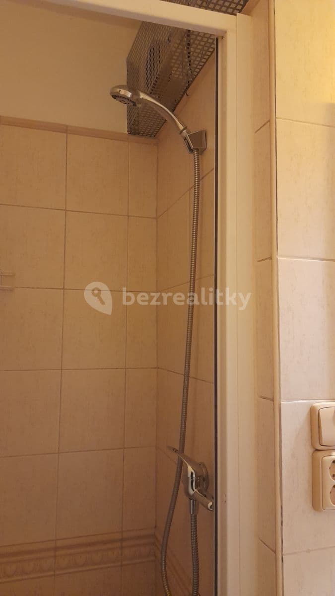 Prenájom bytu 1-izbový 24 m², Kyselova, Praha, Praha Prenájom bytu 1-izbový 24 m², Kyselova, Praha, Praha