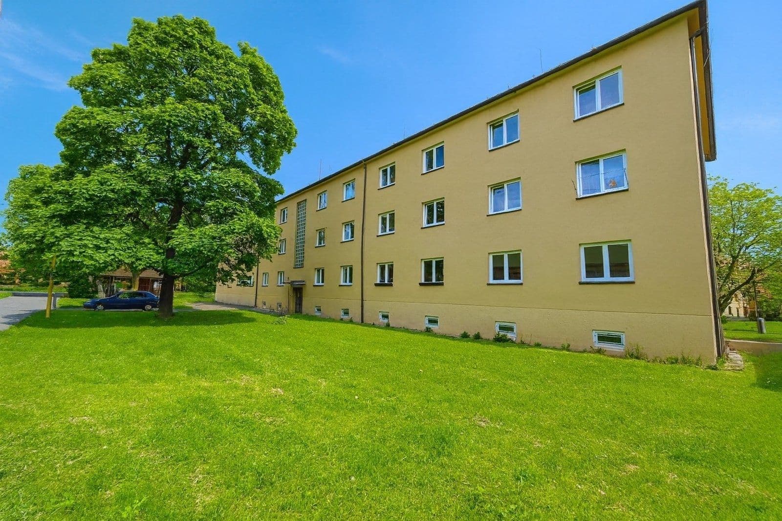 Prenájom bytu 1-izbový 27 m², Slovenského národního povstání, Havířov, Moravskoslezský kraj Prenájom bytu 1-izbový 27 m², Slovenského národního povstání, Havířov, Moravskoslezský kraj